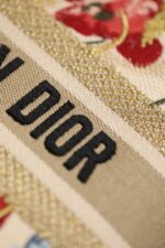 Lady Diro Handle Bag-24CM - Image 9