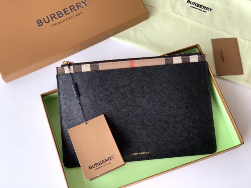 Burberry Wallet-30 x 20 CM - Image 6