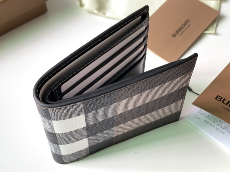 Burberry Wallet-11*10CM - Image 9