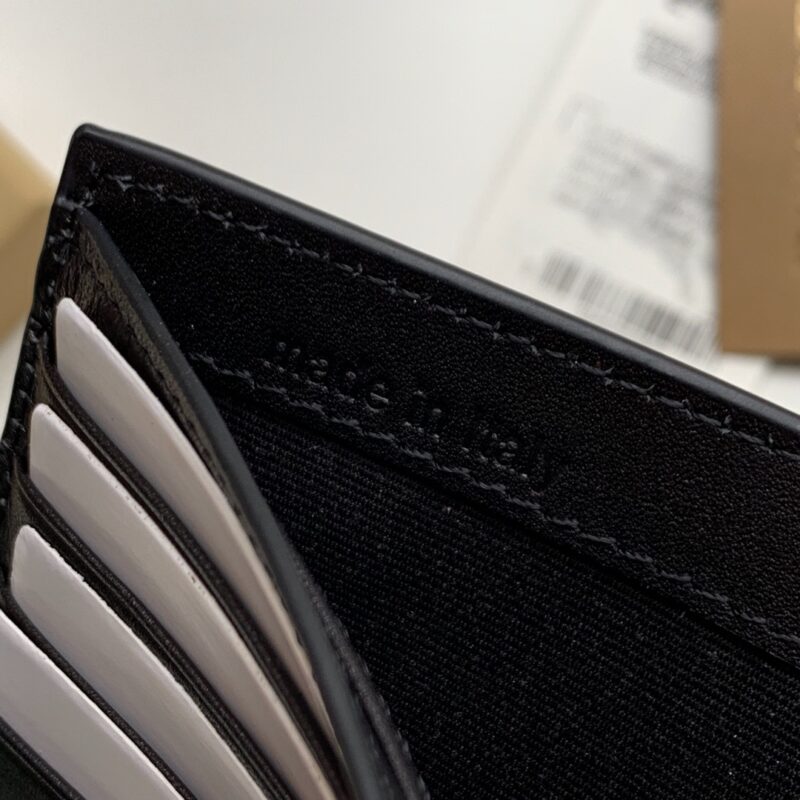 Burberry Wallet-11*10CM - Image 9