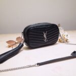 YSL Mini Lou Camera Bag-‎19*11*5CM - Image 5