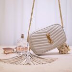 YSL Mini Lou Camera Bag-‎19*11*5CM - Image 2