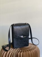 Burberry Robin Bag-13.5 x 4.5 x 19CM - Image 3