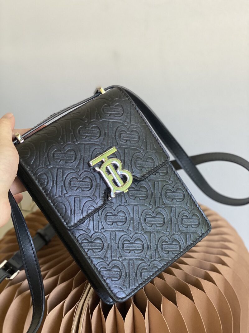 Burberry Robin Bag-13.5 x 4.5 x 19CM - Image 5