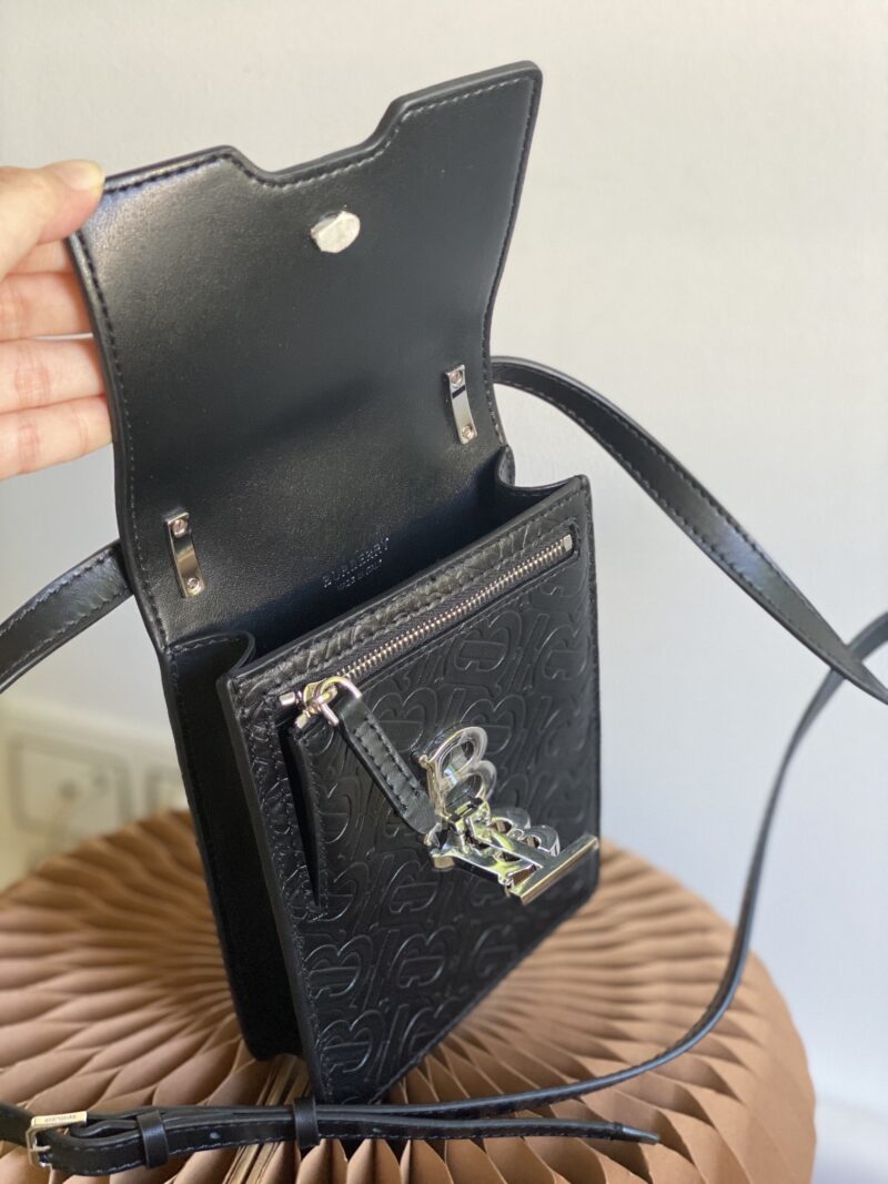 Burberry Robin Bag-13.5 x 4.5 x 19CM - Image 8