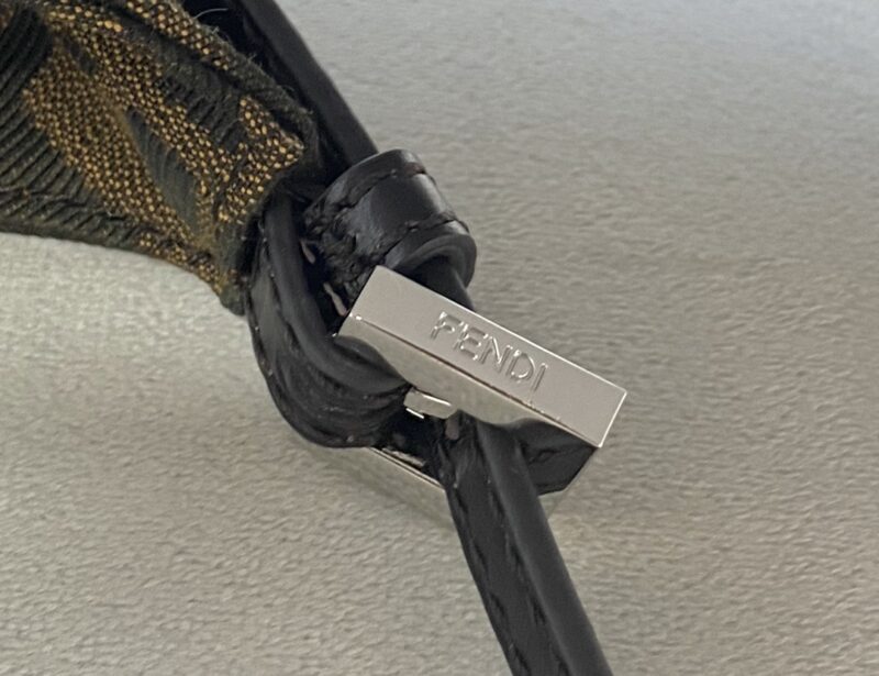 Fendi Vintage Handbags-13×8×19CM - Image 8