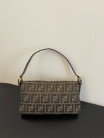 FendI Medium Baguette Bag-26x15x4CM - Image 2