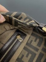 FendI Medium Baguette Bag-26x15x4CM - Image 6