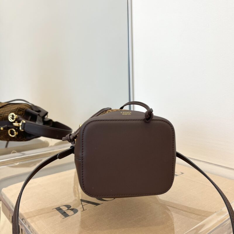 Fendi Mini Mon Tresor Bag -12x18x10CM - Image 2