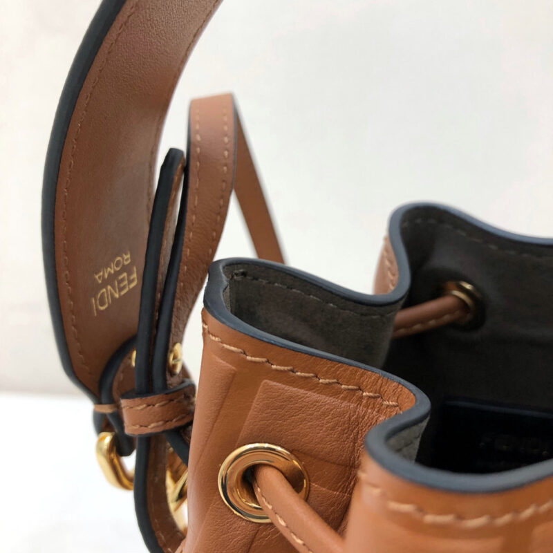 Fendi Mini Mon Tresor Bag -12x18x10CM - Image 5