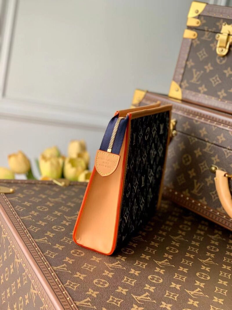 Louis Vuitton Since 1854 Toilet Pouch XL-26*20*5CM - Image 6