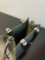 Fendi Sunshine Mini Tote -13x6.5x18CM - Image 9