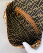 Fendi Medium Baguette Bag-26x15x4CM - Image 6