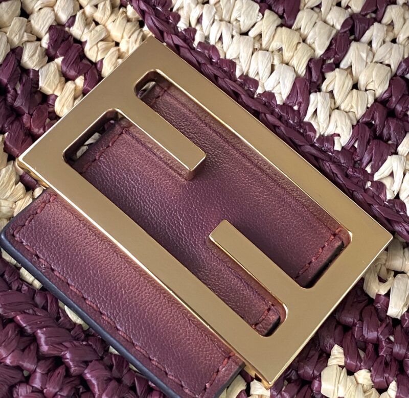 Fendi Medium Baguette Bag-26x15x4CM - Image 8