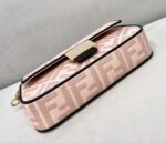 Fendi Medium Baguette Bag-26x15x4CM - Image 3