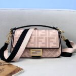Fendi Medium Baguette Bag-26x15x4CM