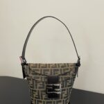 FendI Small Bag-14x10x21CM
