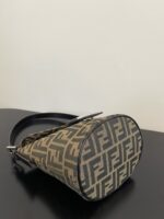 FendI Small Bag-14x10x21CM - Image 5