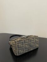 FendI Small Baguette Bag-20x15x9CM - Image 5