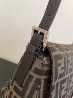 FendI Large Baguette Bag-29x21x12cm - Image 2