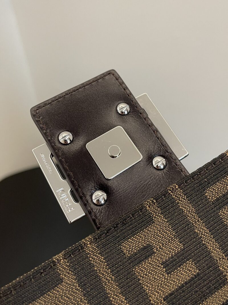 FendI Large Baguette Bag-29x21x12cm - Image 7