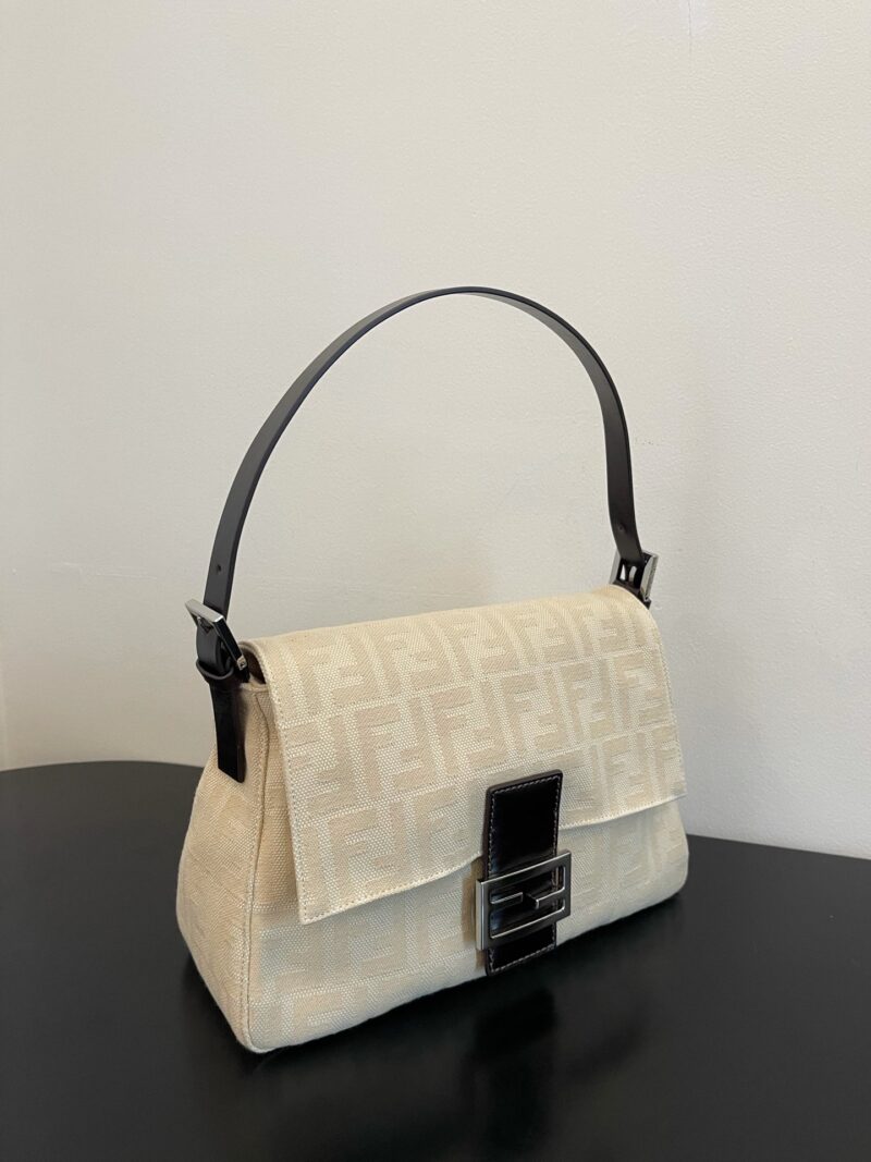 FendI Large Baguette Bag-29x21x12cm - Image 5