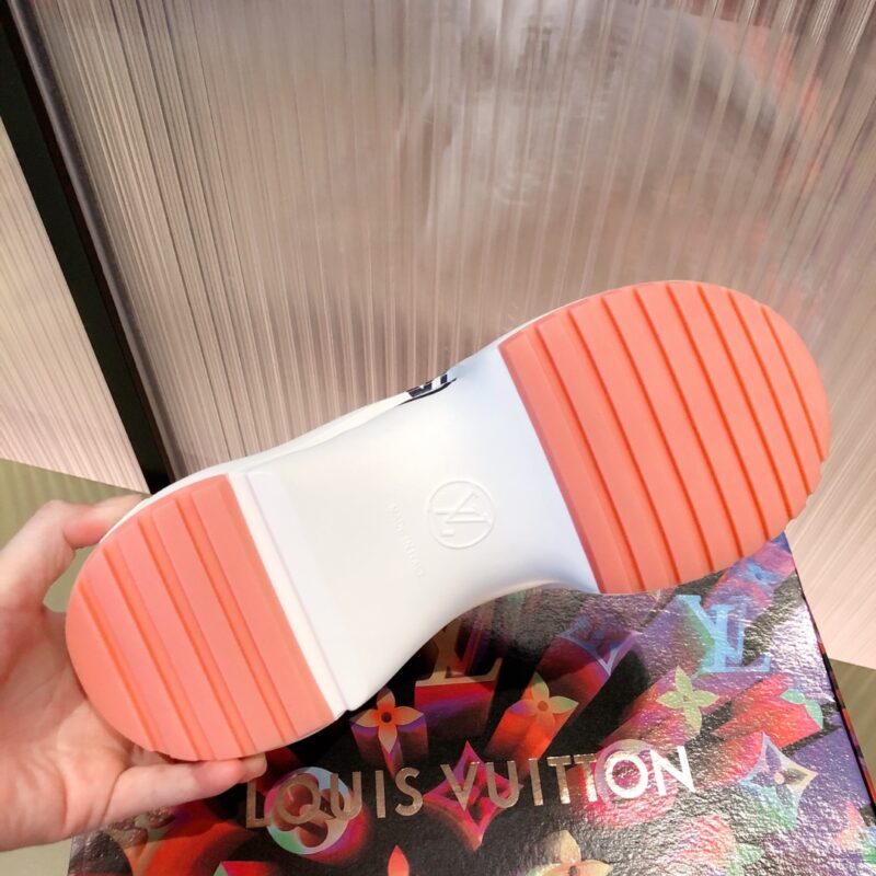 Louis Vuitton Archlight Sneaker - Image 8