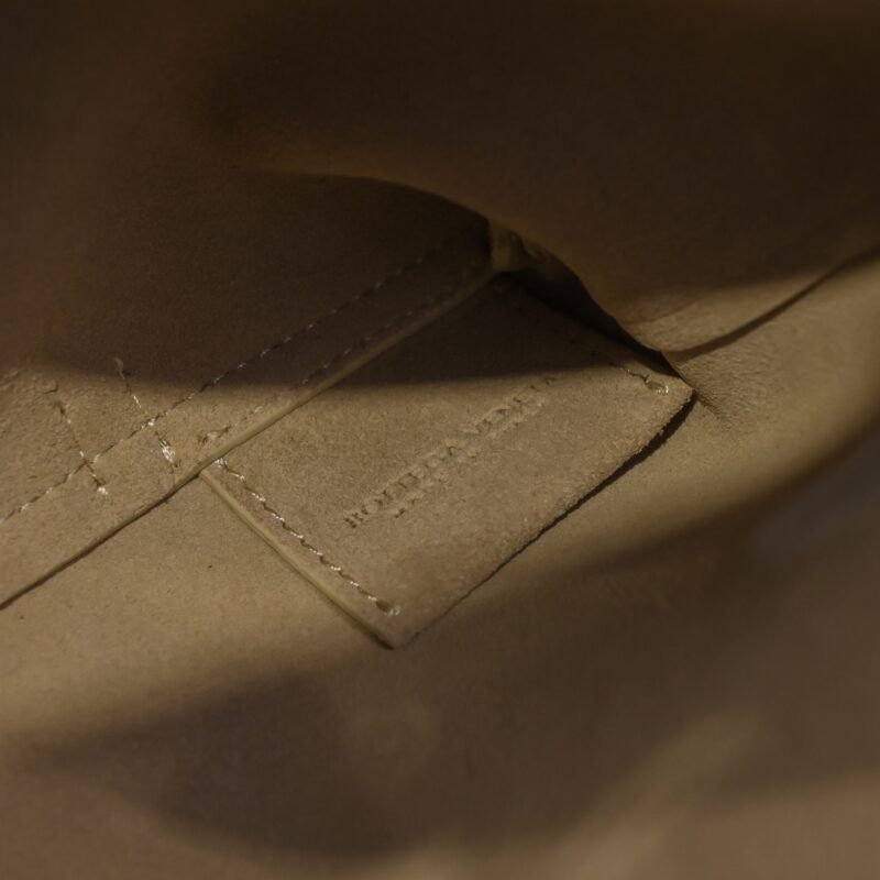 Bottega VenetaCradle Tote-30x23x16CM - Image 7