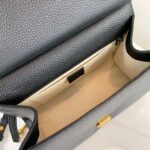 Gucci Handbags-31.5*23*13CM - Image 3