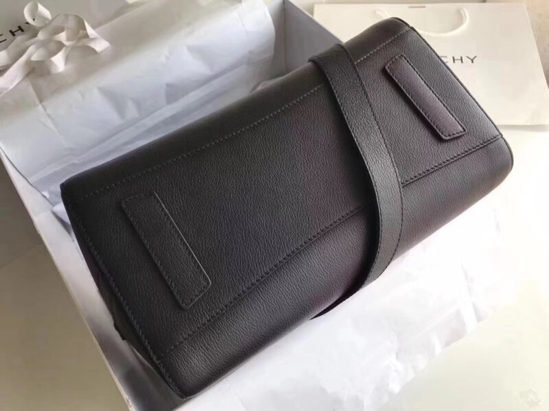 Gienvchy Antigona Tote-33*18*26CM - Image 9