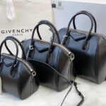 Gienvchy Antigona Tote