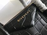 Gienvchy Antigona Handbags-28*17*35CM - Image 9