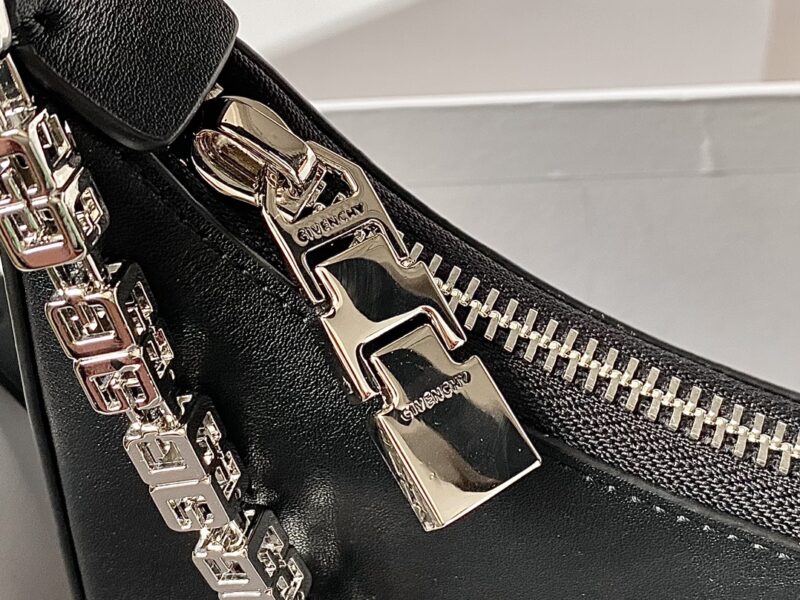 Gienvchy Moon Cut Handbags-30*8*20CM - Image 9