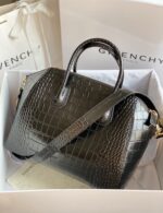 Gienvchy Antigona Handbags-33*18*26*41CM - Image 7