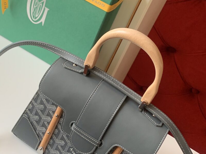 Goyard Coated Canvas and Leather Saigon Top Handle Bag-21CM - Image 3