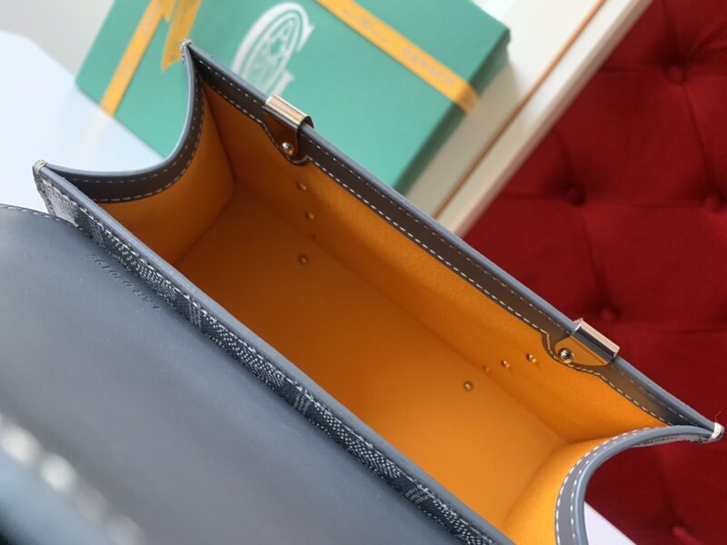 Goyard Coated Canvas and Leather Saigon Top Handle Bag-21CM - Image 2