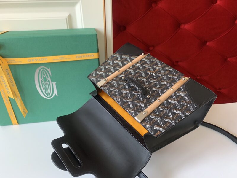 Goyard Coated Canvas and Leather Saigon Top Handle Bag-21CM - Image 4