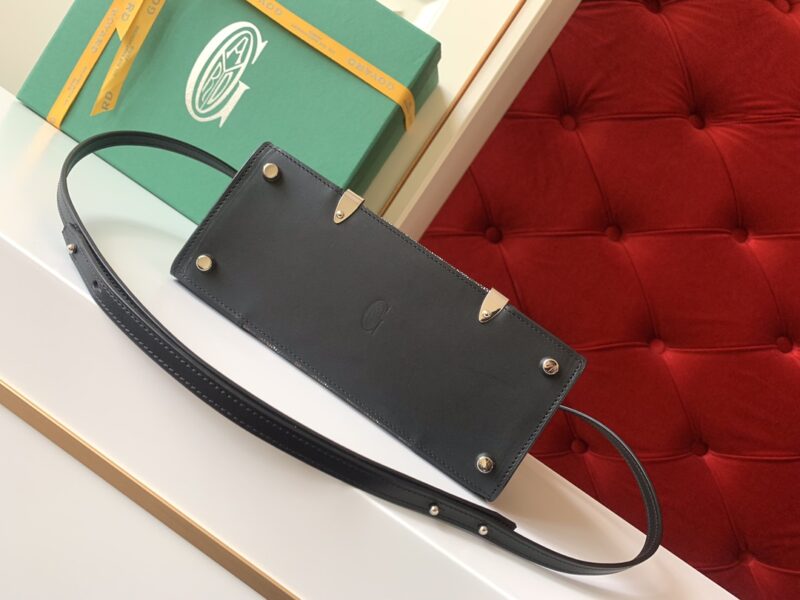 Goyard Coated Canvas and Leather Saigon Top Handle Bag-21CM - Image 6