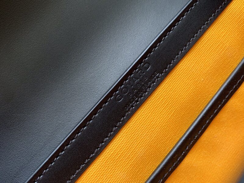 Goyard Coated Canvas and Leather Saigon Top Handle Bag-21CM - Image 9