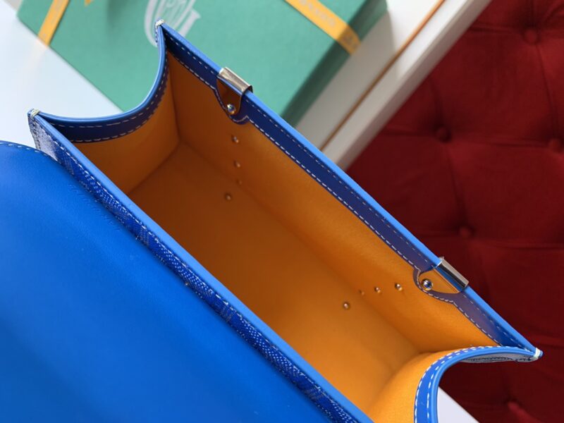 Goyard Coated Canvas and Leather Saigon Top Handle Bag-21CM - Image 2