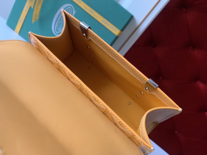 Goyard Coated Canvas and Leather Saigon Top Handle Bag-21CM - Image 2