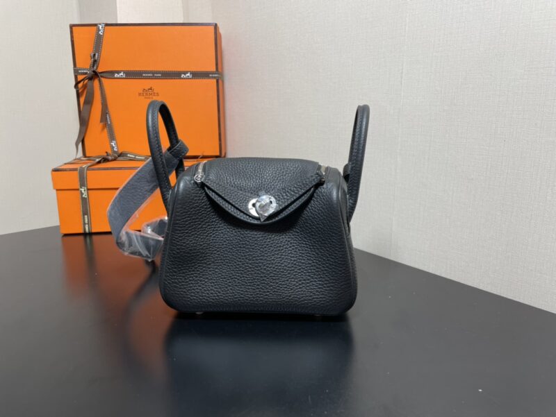 Hermes Lindy 19-Togo Leather-19CM - Image 2