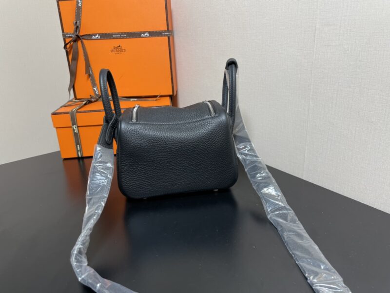 Hermes Lindy 19-Togo Leather-19CM - Image 7