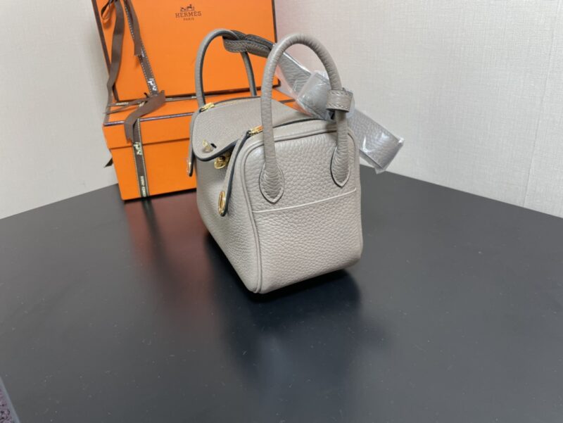 Hermes Lindy 19-Togo Leather-19CM - Image 2