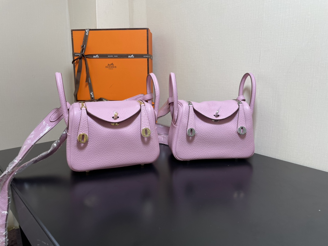 hebag-203241werqrwewer_1_.jpg Hermes Lindy 19-Togo Leather-19CM - Image 1