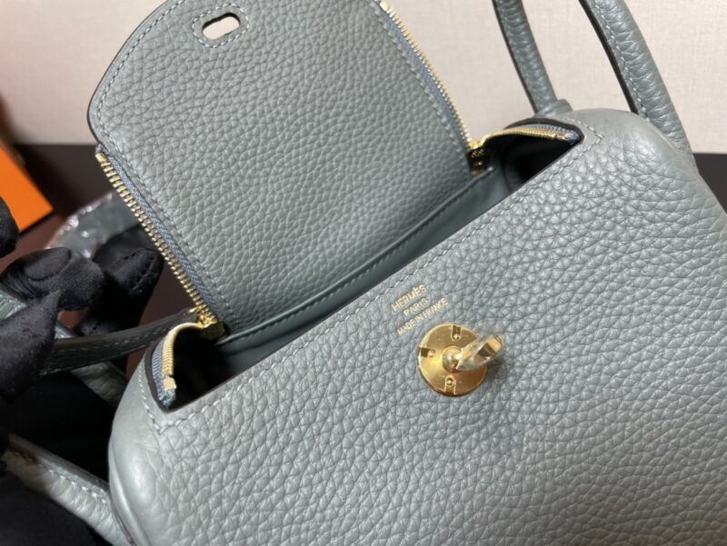 Hermes Lindy 19-Togo Leather-19CM - Image 8
