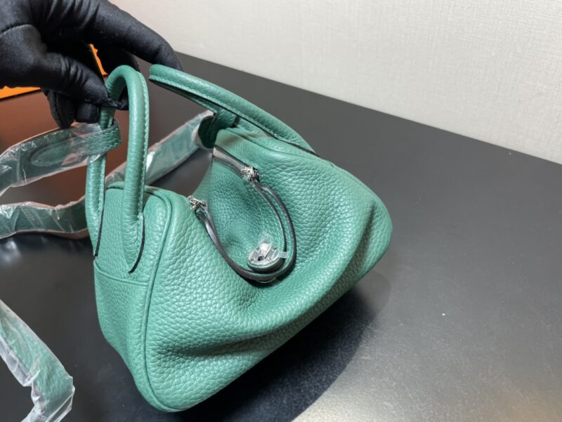 Hermes Lindy 19-Togo Leather-19CM - Image 7