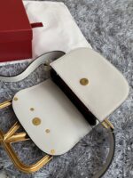 Valentino Garavani Supervee Handbags-18*8*15CM - Image 4