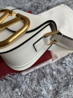 Valentino Garavani Supervee Handbags-18*8*15CM - Image 2