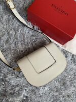 Valentino Garavani Supervee Handbags-18*8*15CM - Image 5